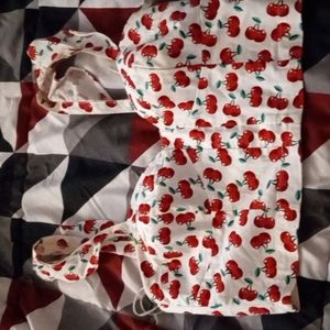 Cherry print crop top